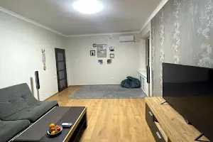квартира по адресу Ярослава Мудрого ул. (Петровського), 38