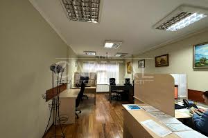 комерційна за адресою Оболонська набережна вул., 7