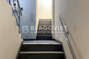 комерційна за адресою Дмитрівська вул., 69