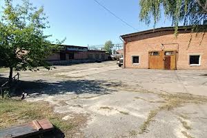 коммерческая по адресу Центральна, 1