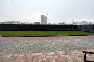 коммерческая по адресу Краснова ул., 3а