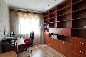 дом по адресу Центральна