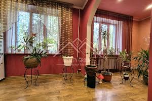 квартира за адресою Вокзальна вул., 4