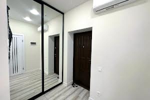 квартира за адресою Краснова вул., 3