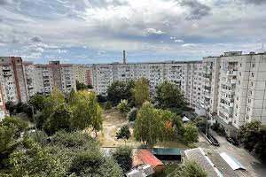 квартира за адресою Макарова вул., 52