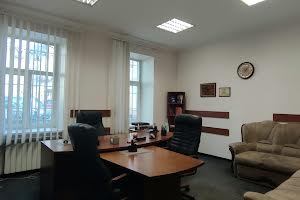 коммерческая по адресу Лютеранская ул., 12