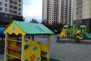 квартира за адресою Перлинна вул., 6