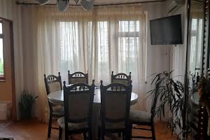 квартира за адресою Ахсарова вул., 11