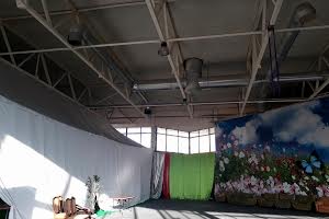 комерційна за адресою Виставкова, 1
