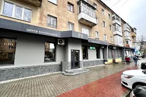 комерційна за адресою Бельведерська вул., 53