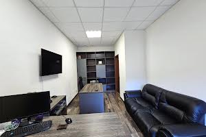 комерційна за адресою Ракетна вул., 24