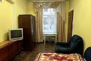 квартира за адресою Митна, 10