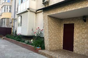 квартира за адресою 12-та Поздовжня вул., 16
