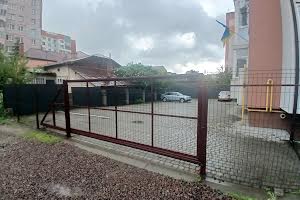 квартира за адресою Космічна вул., 3