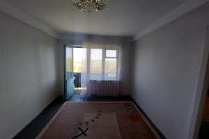 квартира за адресою Бурхана, 3