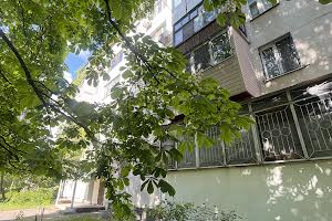 квартира за адресою Академіка Корольова вул., 68-А