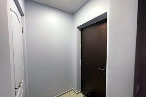 комерційна за адресою Довженка вул., 12