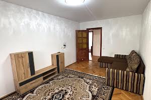 квартира за адресою Товарна вул., 2