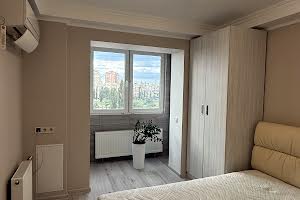 квартира по адресу Амвросия Бучмы бульв., 4