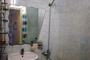 квартира за адресою Валентинівська вул. (Блюхера), 46