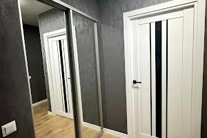 квартира за адресою Височана вул., 18