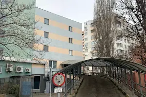 коммерческая по адресу Тополёвая ул., 10а