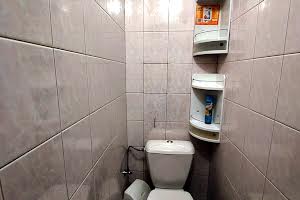 квартира за адресою Святотроїцька вул., 23