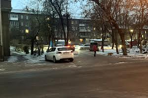 квартира за адресою Біля басейну, 3