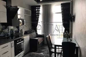 квартира за адресою Регенераторна вул., 4