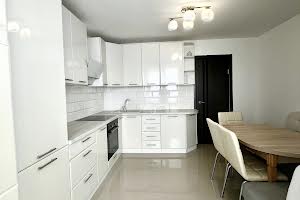 квартира за адресою Крайна вул., 1А