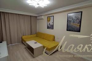квартира за адресою Космічна вул., 81