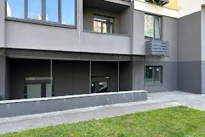 комерційна за адресою Набережна вул., 8д