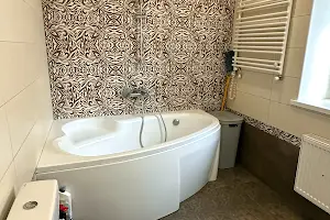 будинок за адресою Крута вул.