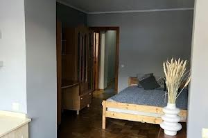 квартира за адресою Львів, Леоніда Перфецького вул., 10