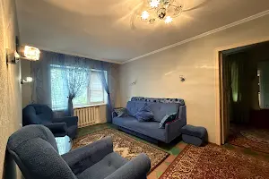 квартира за адресою Українська вул., 17/19