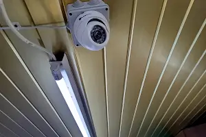 комерційна за адресою Рівне, вул. Набережна, 14