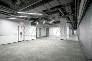 коммерческая по адресу Князей Острожских ул. (Московська), 32/2