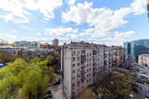 комерційна за адресою Кловський узвіз, 7a