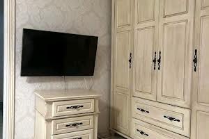 квартира за адресою Академіка Філатова вул., 90