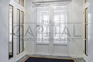 коммерческая по адресу Патріарха Володимира Романюка ул. (Жовтнева), 2Б