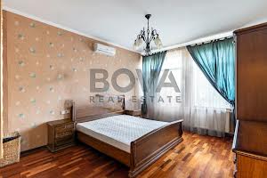 будинок за адресою Огіркова вул.