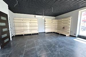 комерційна за адресою Бастіонна вул., 1