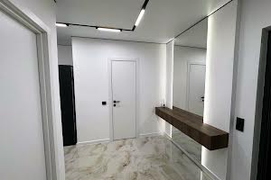 квартира за адресою Степана Бандери вул., 77