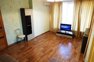 квартира за адресою Таїрова вул., 6