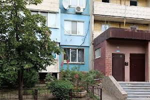 квартира по адресу Юрия Кондратюка ул. (Комунарівська), 5