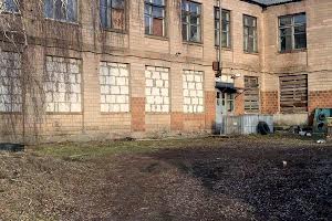 коммерческая по адресу Центральна, 1