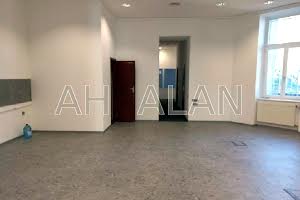 коммерческая по адресу Музейний пер., 4