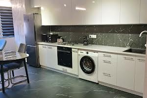 квартира за адресою Вербицького вул., 7
