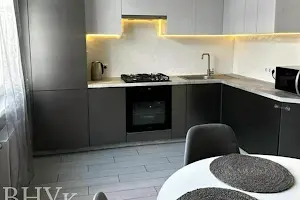 квартира за адресою Назарія Яремчука вул. (Єршова), 9а