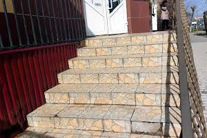 комерційна за адресою Олени Пчілки вул., 6